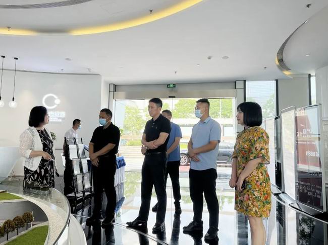 1663056603779230.jpg 640.jpg