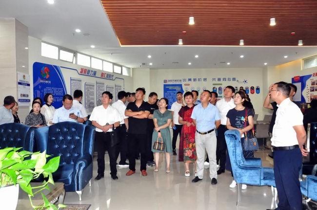 1599530293344386.jpg 640.webp (3).jpg