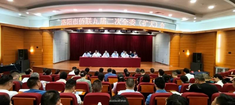 1694399136183328.jpg 640.jpg